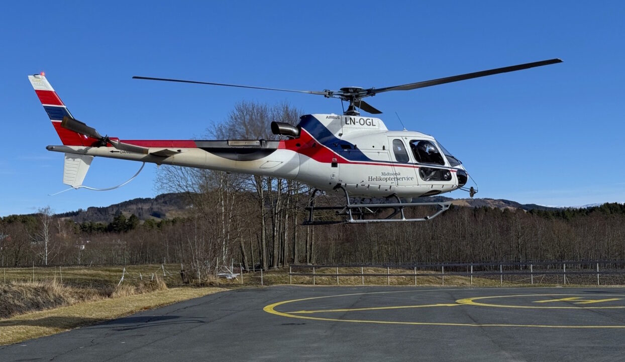 Helikopter linjebefaring Midtnorsk Helikopterservice